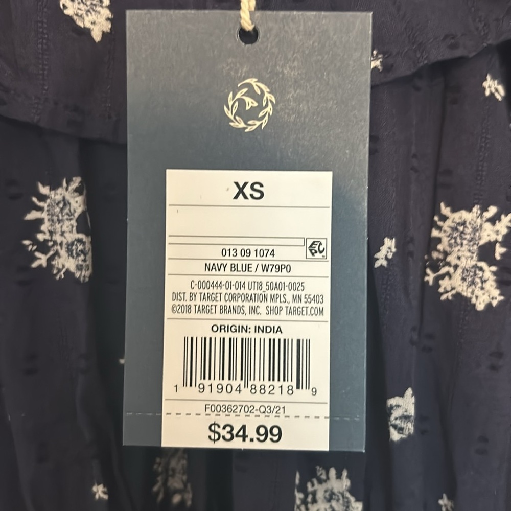 NWT Universal Threads Maxi Dress - Picture 5 of 5